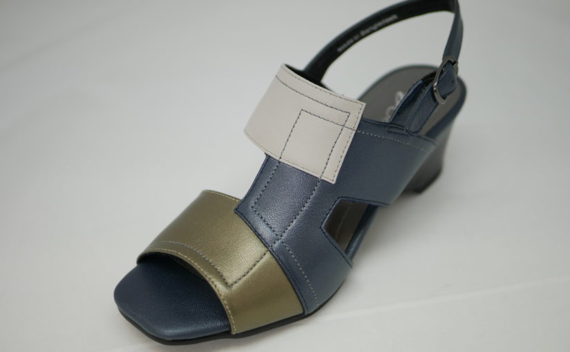 2019 SANDAL 8