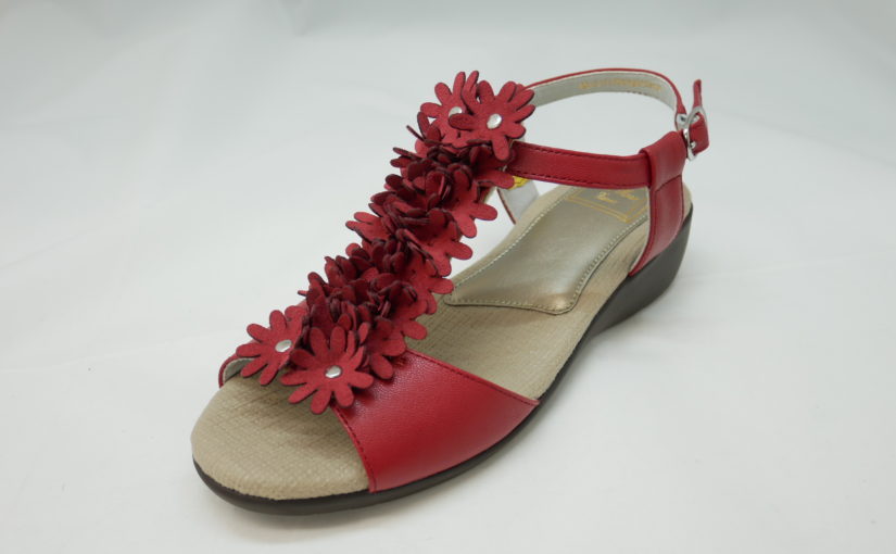 2019 SANDAL 7